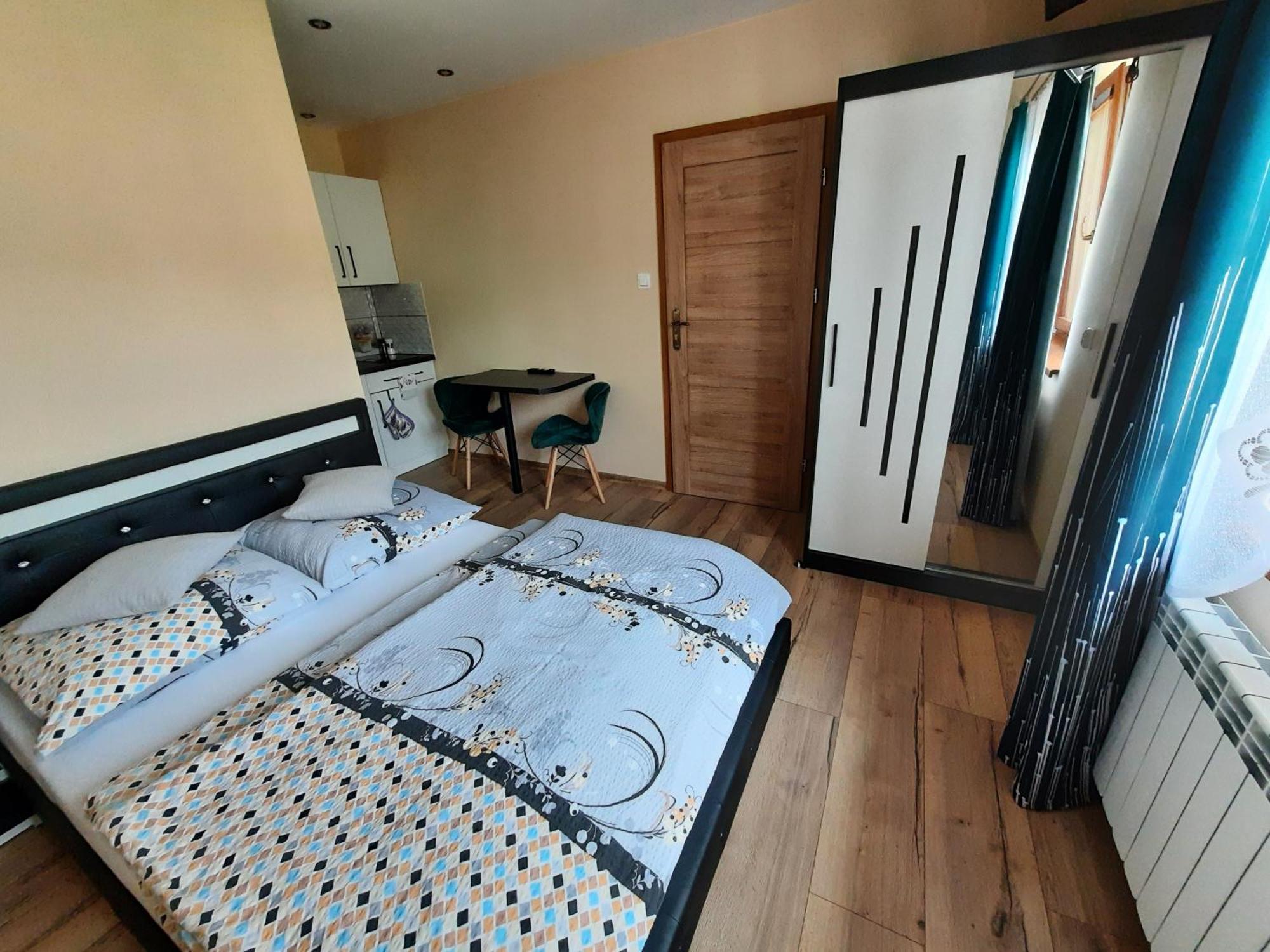 Apartamenty Pokoje Lawenda ヴィスワ エクステリア 写真